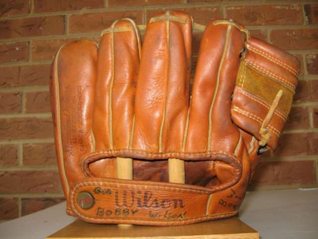 Hank Sauer Wilson A2195 Back